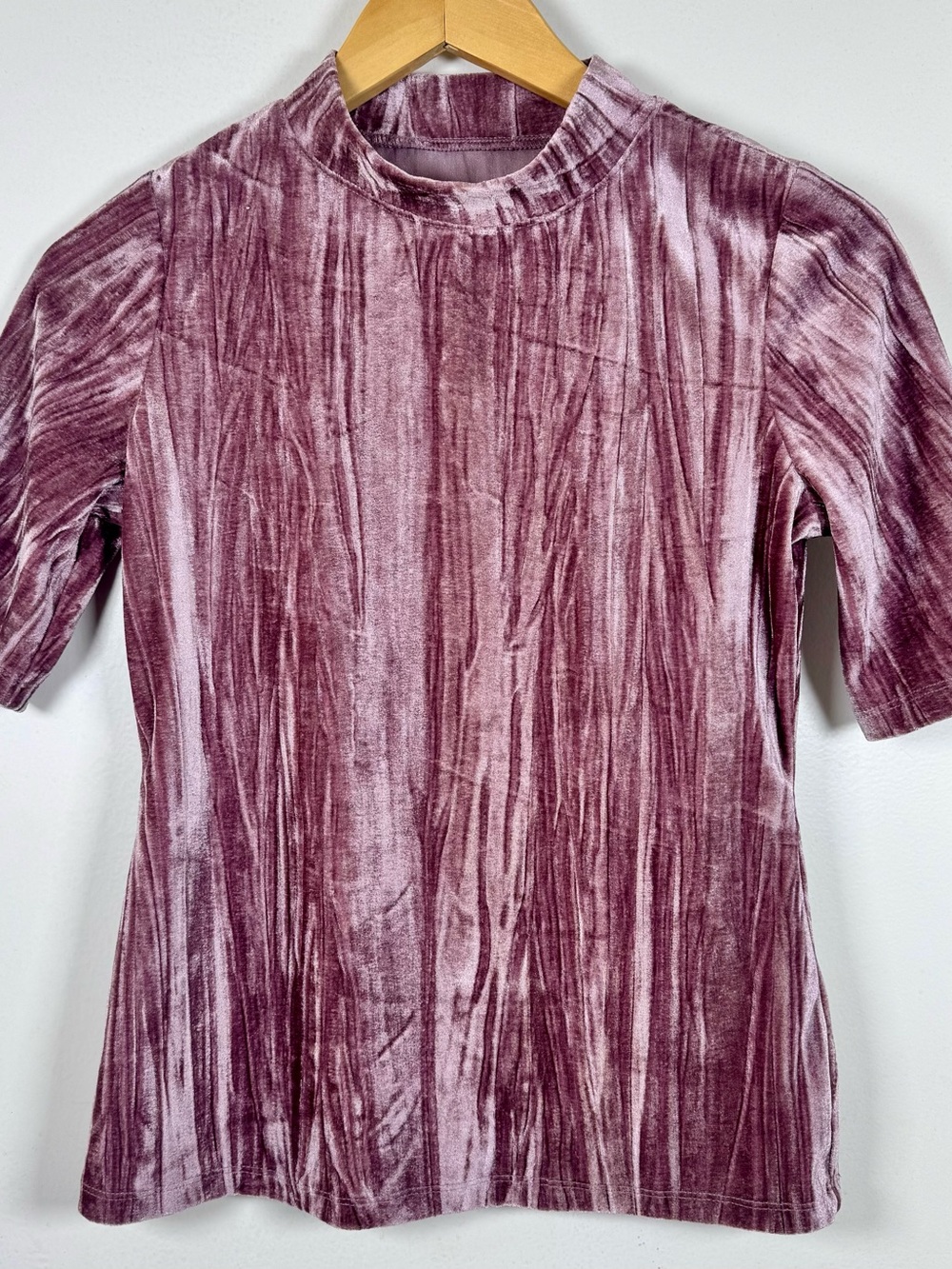 Pilcro for Anthropologie Pink crushed velvet mock neck top Women’s X Small Boho